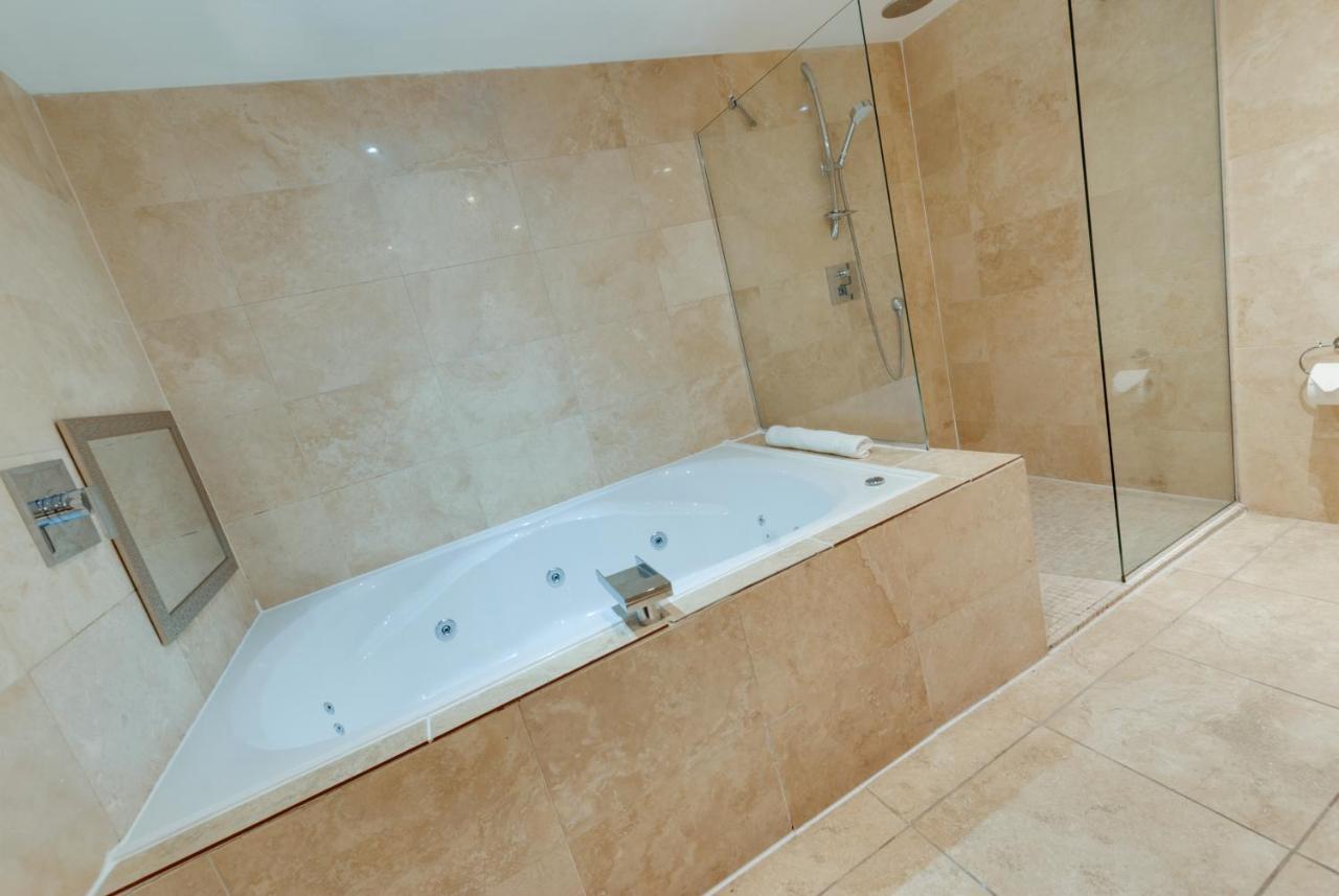 Duplex Suite